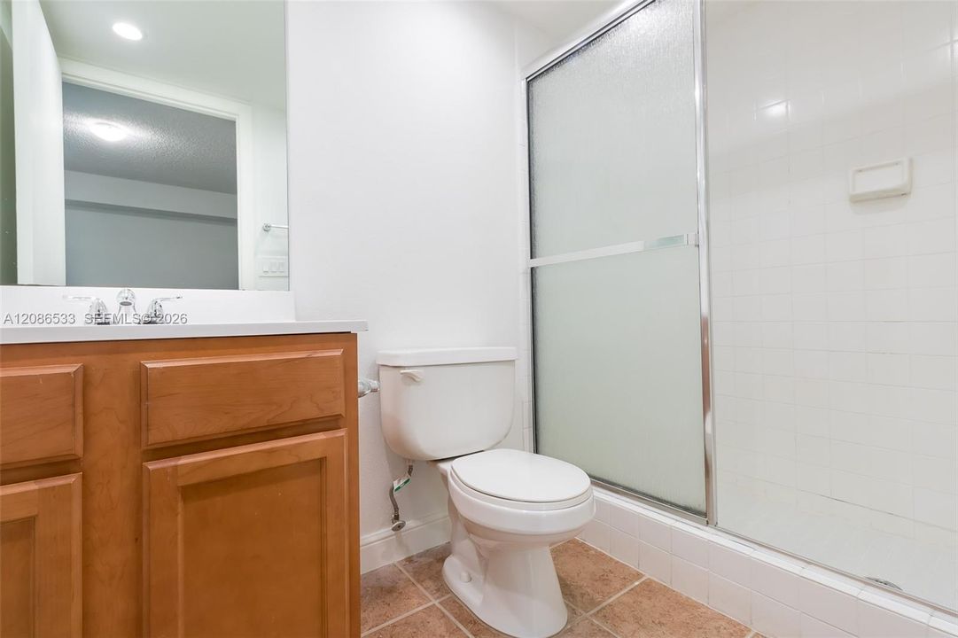 En Renta: $1,999 (2 camas, 2 baños, 958 Pies cuadrados)
