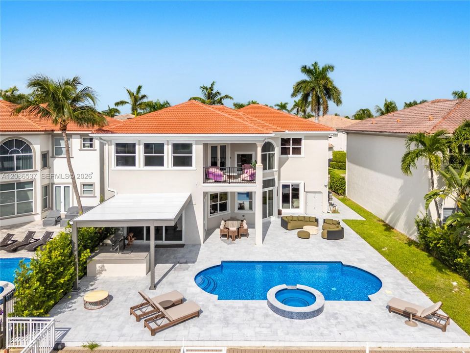For Rent: $49,000 (5 beds, 4 baths, 4138 Square Feet)