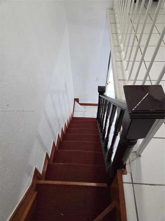 На продажу: $280,000 (2 спален, 1 ванн, 1000 Квадратных фут)