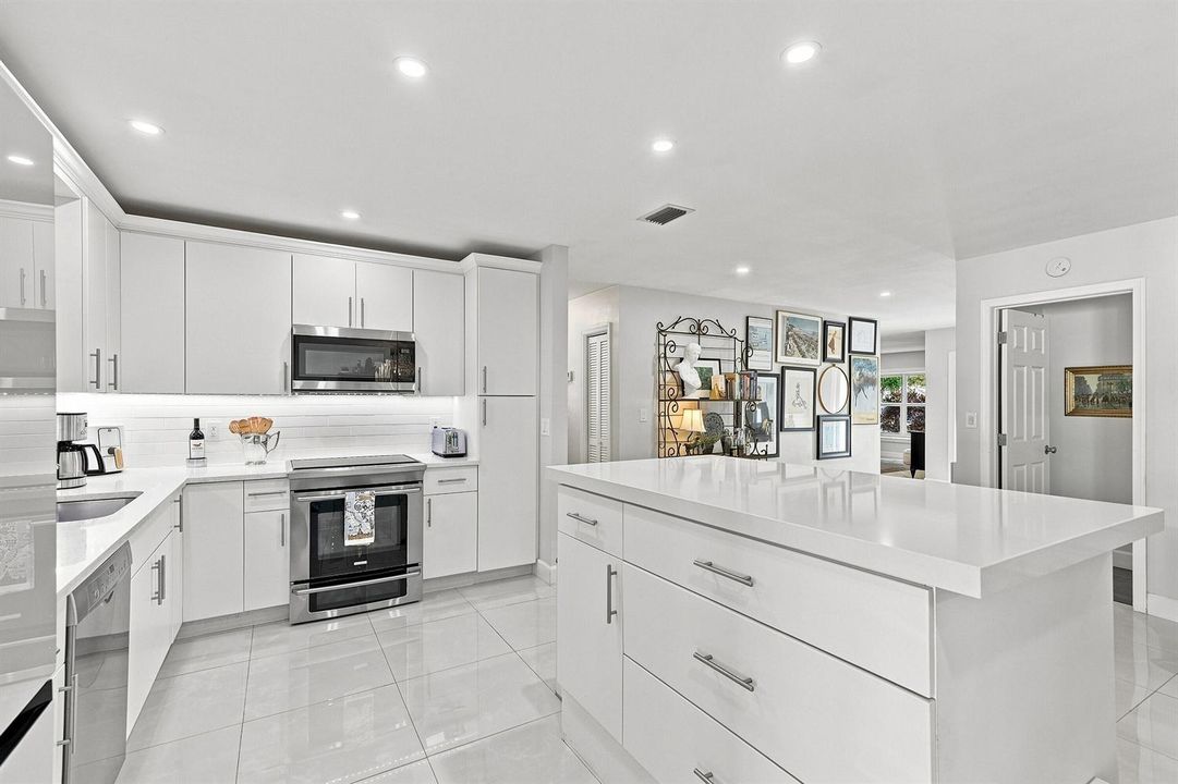 14_kitchen