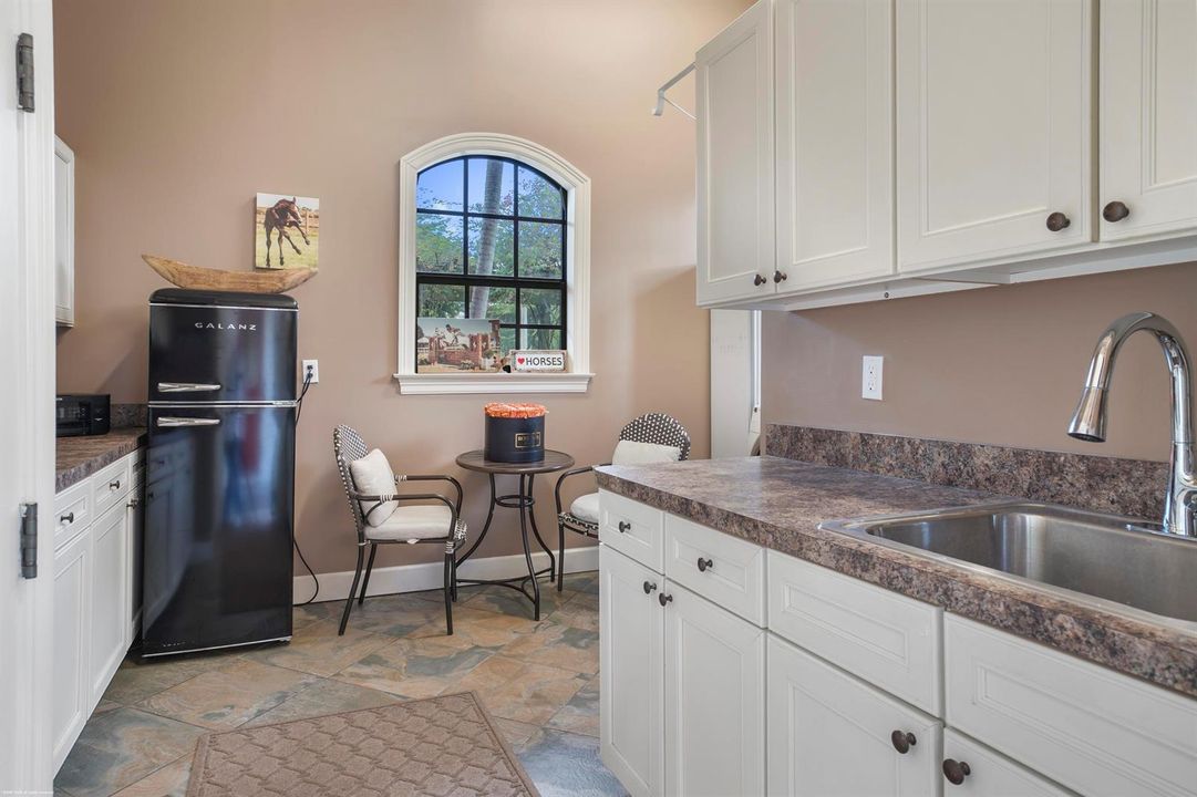 4600 Garden Point Trl 101