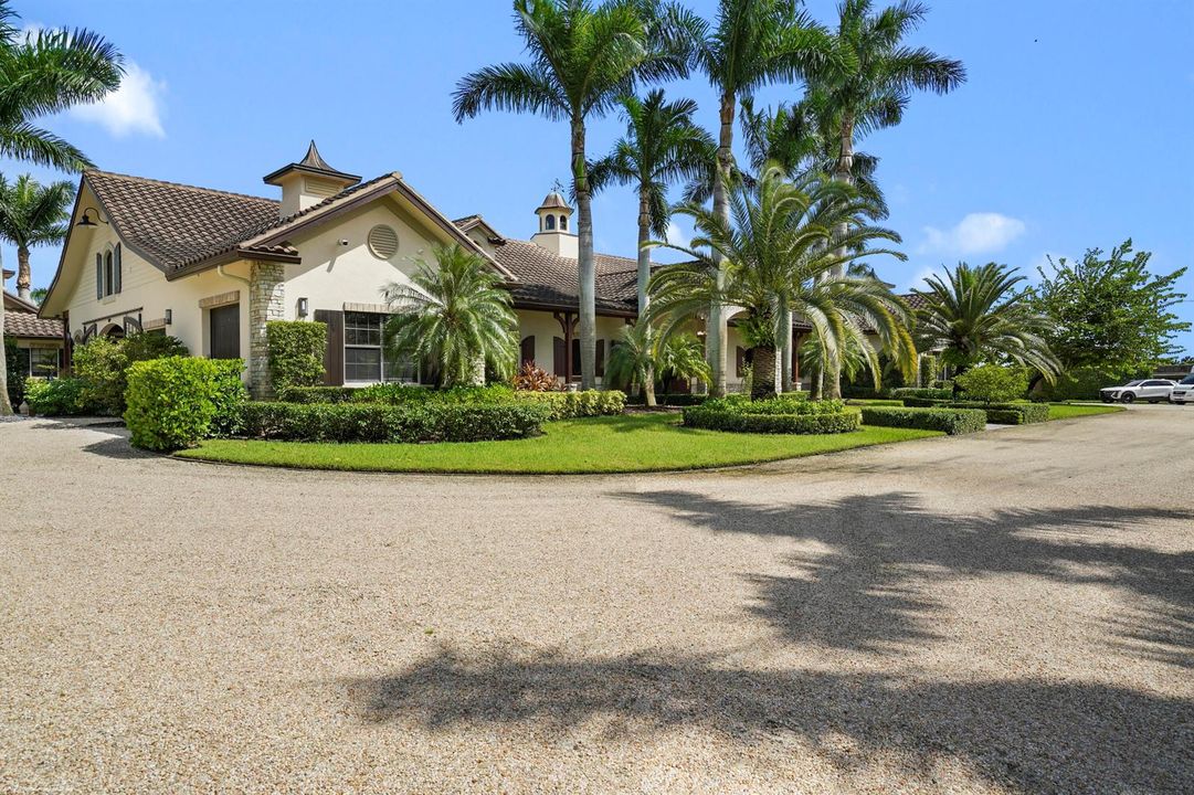 4600 Garden Point Trl 083