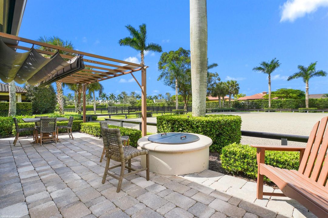 4600 Garden Point Trl 108