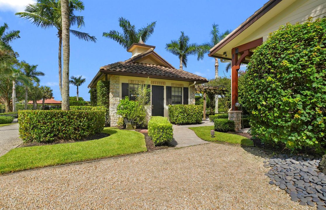 4600 Garden Point Trl 105