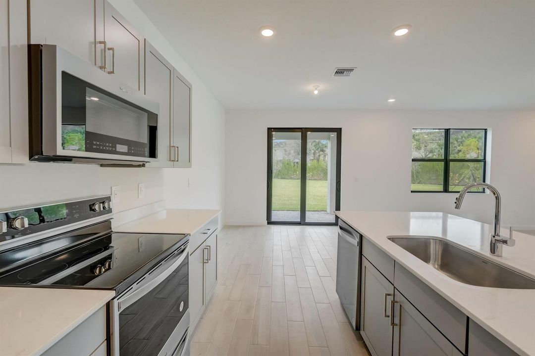 kitchen dining 1.1