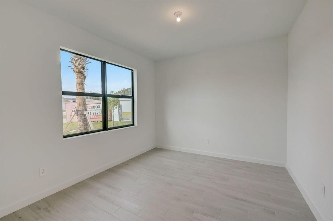 bedroom5.1