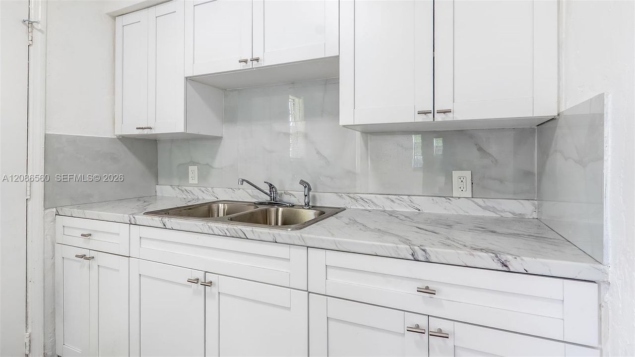 В аренду: $2,500 (3 спален, 1 ванн, 951 Квадратных фут)