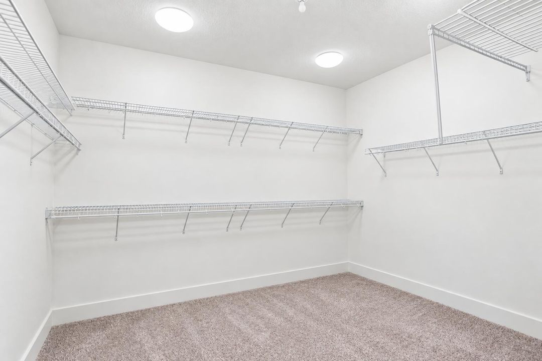 Walk In Closet