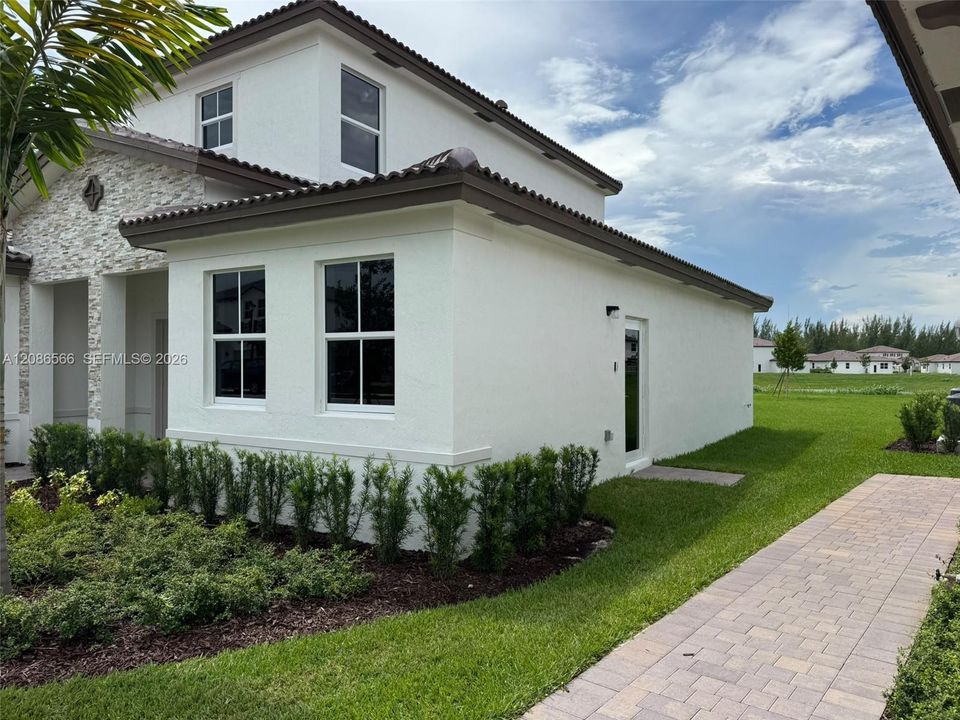 For Rent: $1,500 (1 beds, 1 baths, 0 Square Feet)