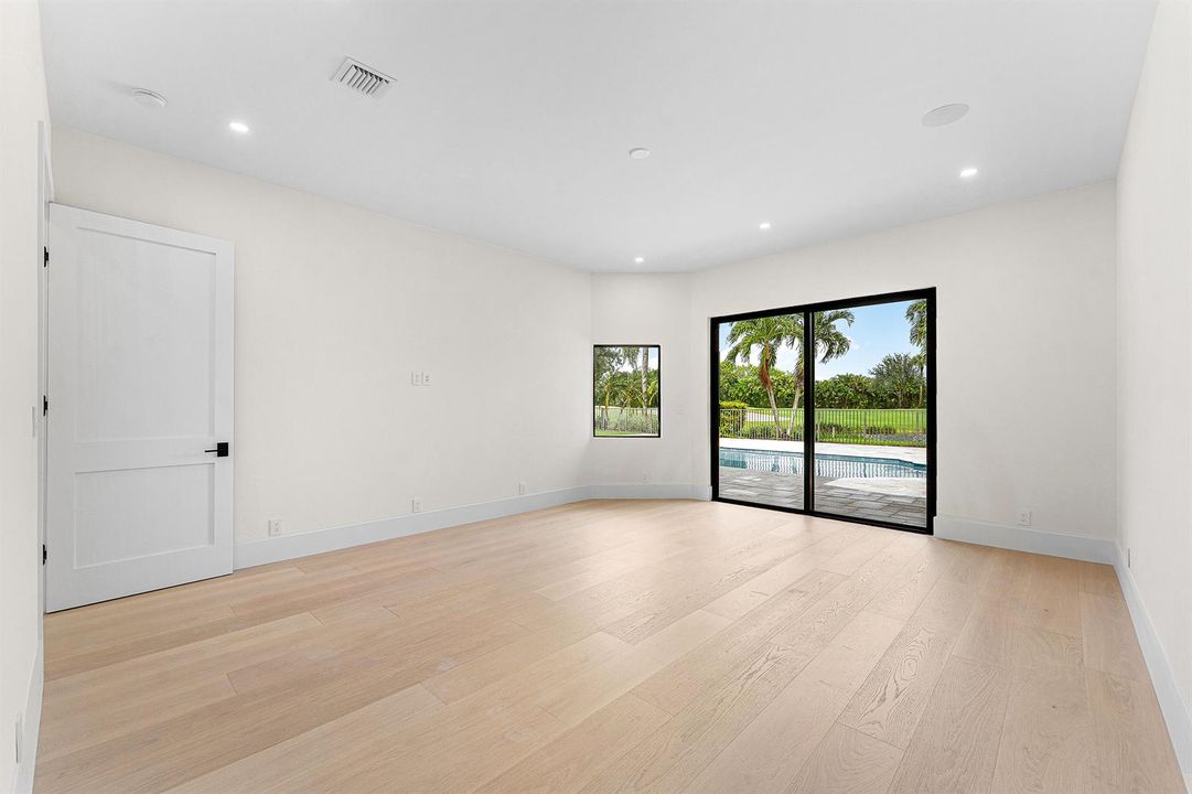 Primary Bedroom2