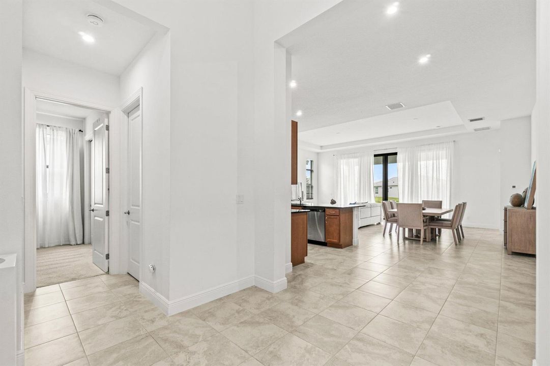 013-11356SouthwestPietraWay-PortStLucie-