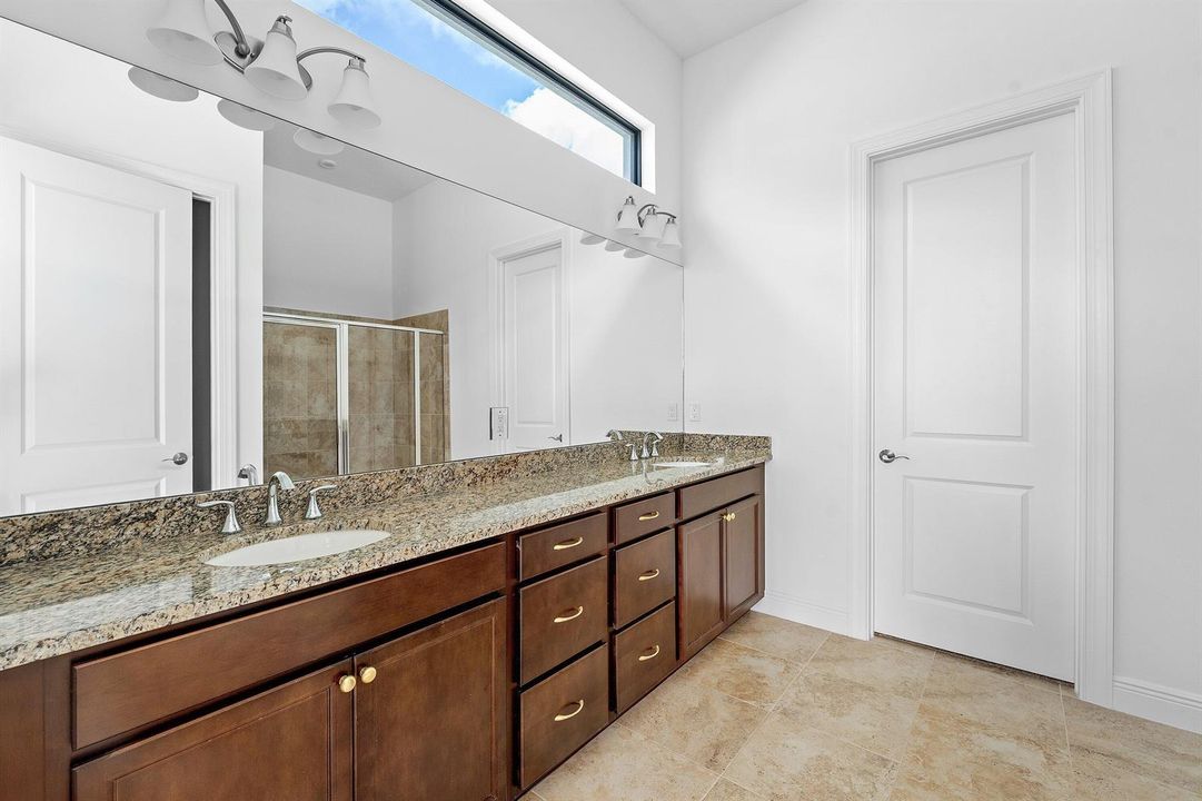 006-11345SouthwestPietraWay-PortStLucie-