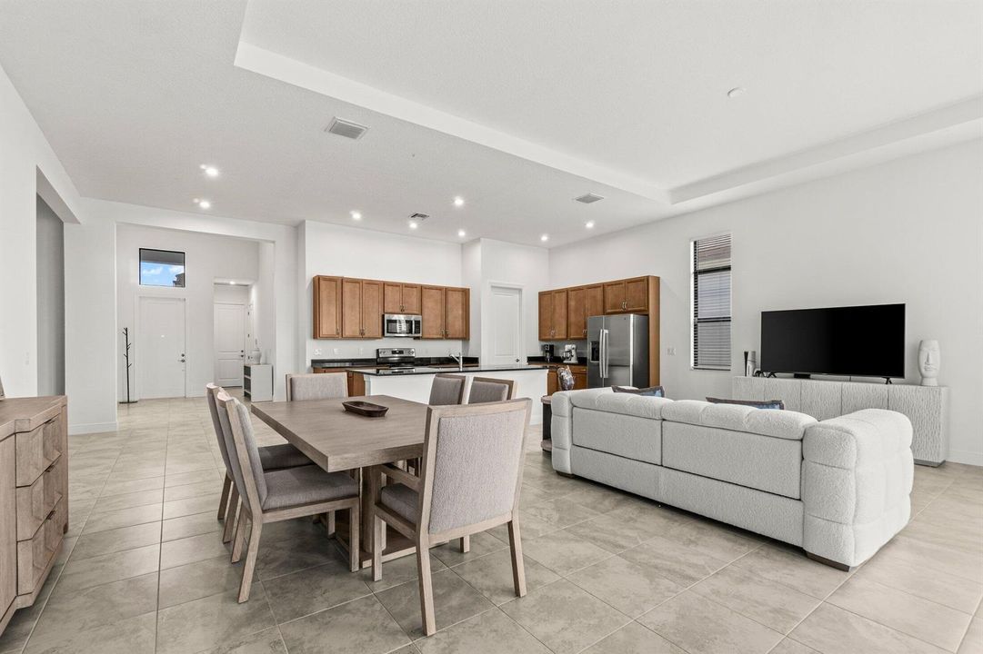 010-11356SouthwestPietraWay-PortStLucie-