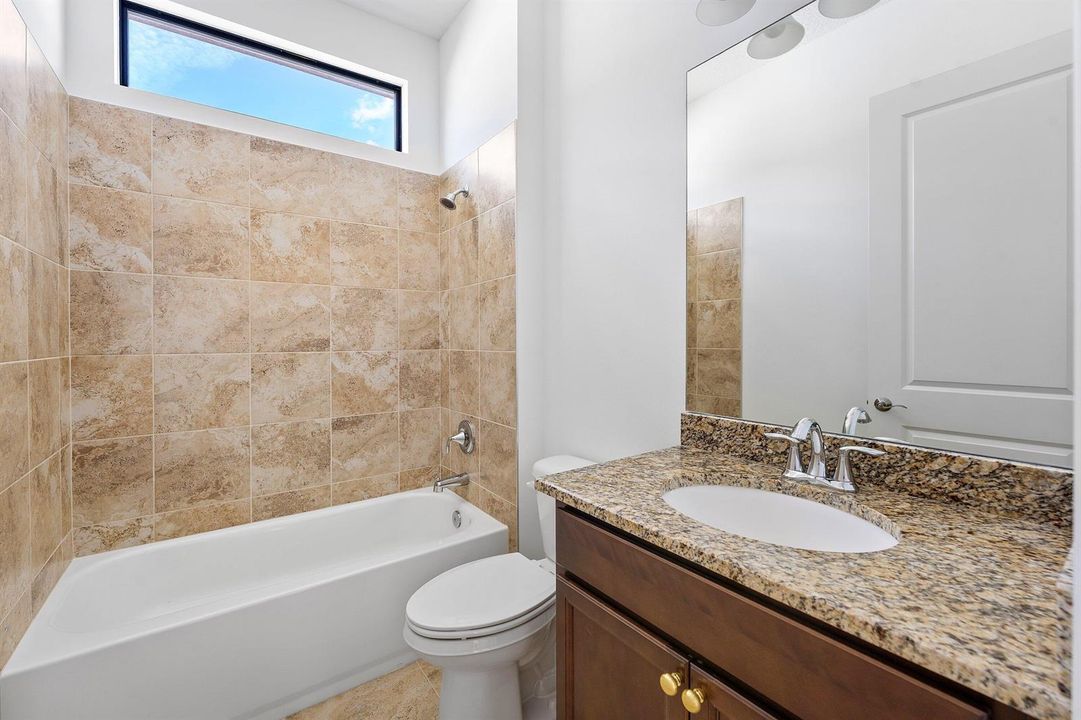 007-11345SouthwestPietraWay-PortStLucie-