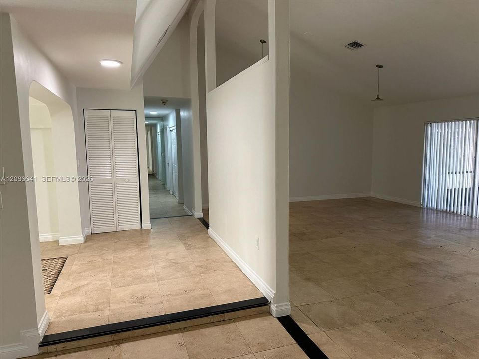 For Rent: $3,800 (4 beds, 2 baths, 2206 Square Feet)