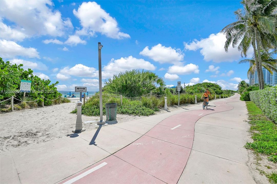 For Rent: $3,250 (1 beds, 1 baths, 850 Square Feet)