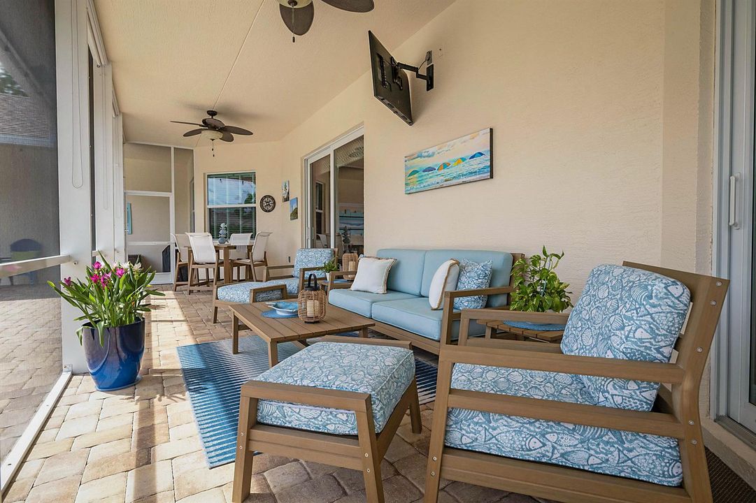 Screened-in Patio