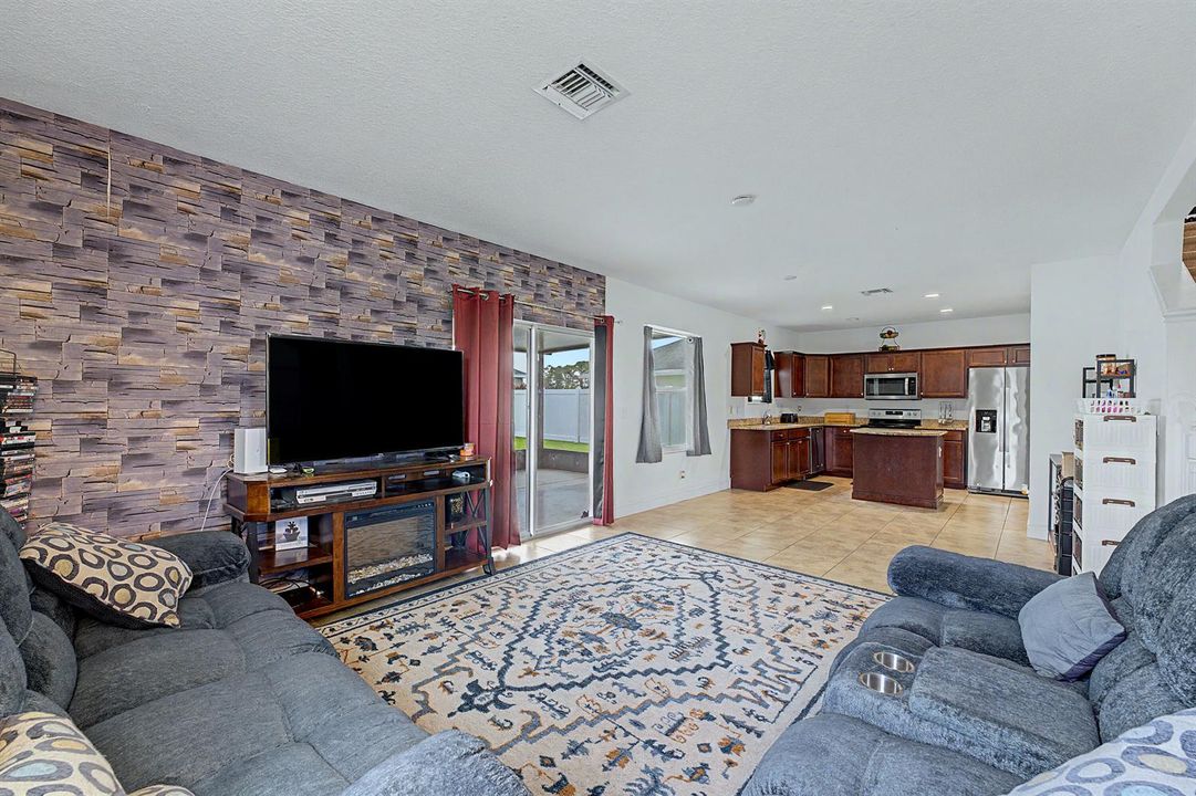 Living Area/Kitchen