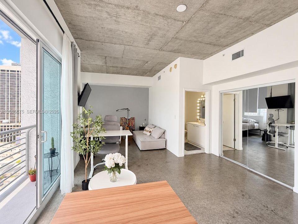 En Venta: $329,000 (1 camas, 1 baños, 620 Pies cuadrados)