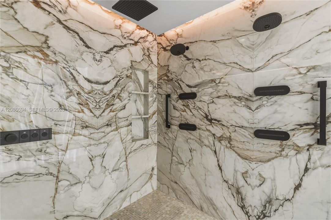 For Sale: $4,250,000 (4 beds, 4 baths, 4283 Square Feet)