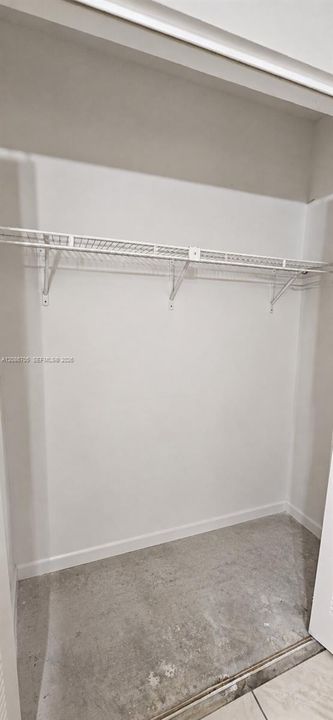 待售: $287,999 (2 贝兹, 2 浴室, 800 平方英尺)
