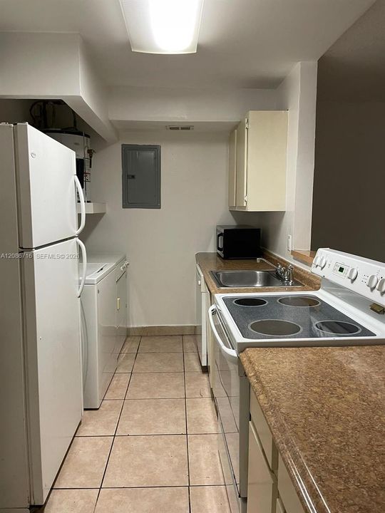 En Renta: $2,000 (3 camas, 1 baños, 1013 Pies cuadrados)