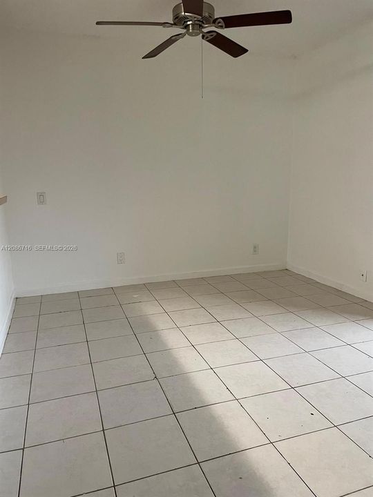 En Renta: $2,000 (3 camas, 1 baños, 1013 Pies cuadrados)