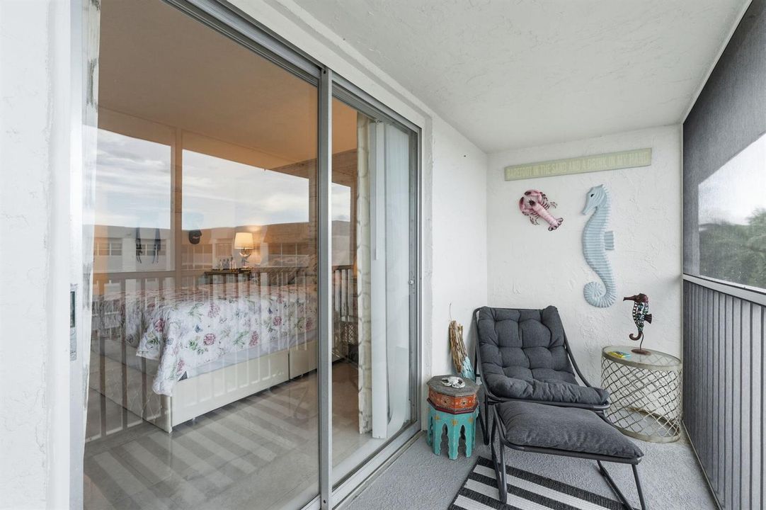 24-web-or-mls-1516_S_Lakeside_Dr_Unit_40