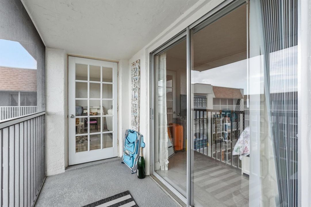 25-web-or-mls-1516_S_Lakeside_Dr_Unit_40