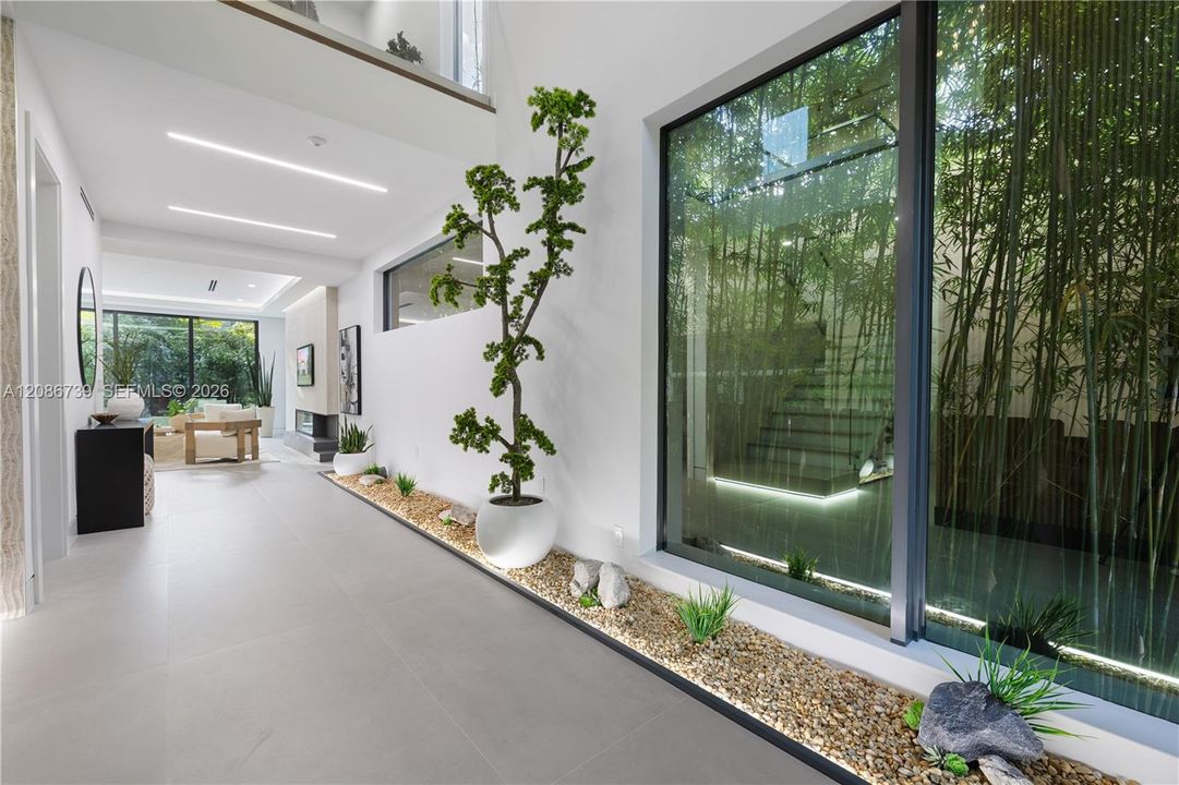 For Rent: $15,000 (4 beds, 4 baths, 3701 Square Feet)