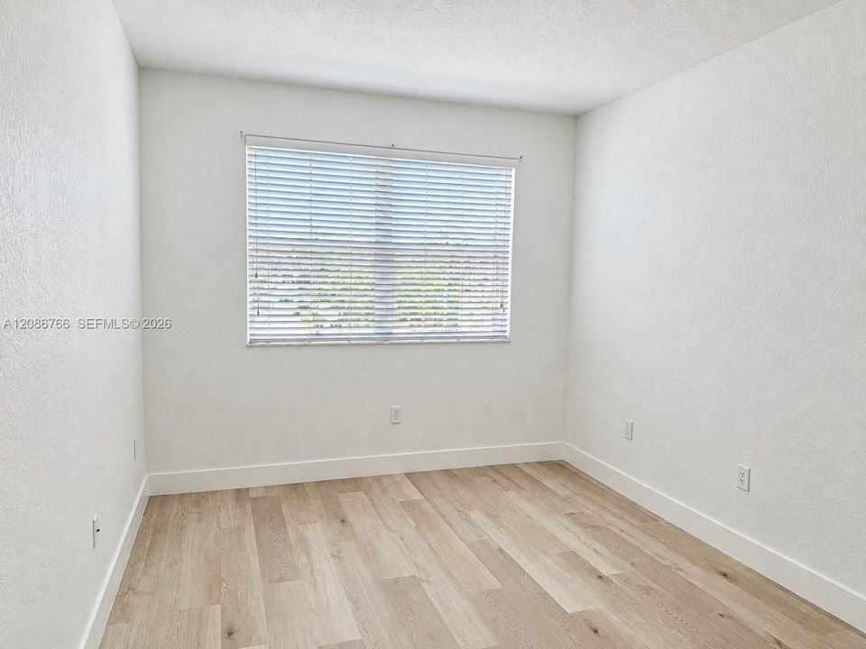 For Rent: $4,600 (4 beds, 2 baths, 2217 Square Feet)