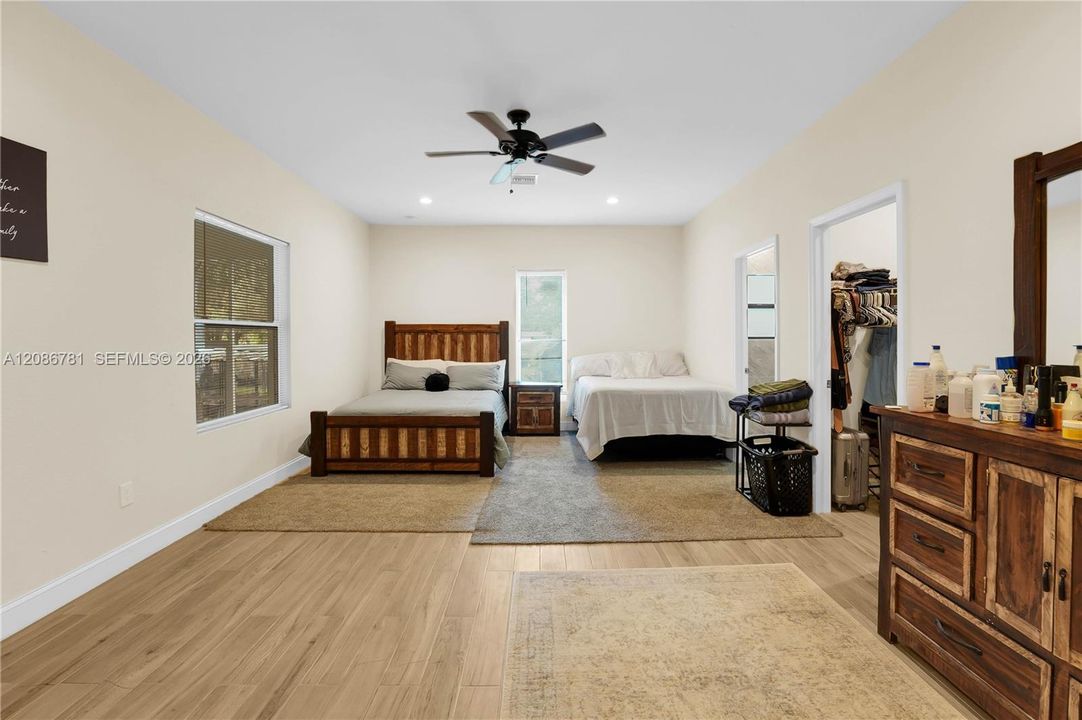 En Venta: $849,999 (2 camas, 2 baños, 0 Pies cuadrados)