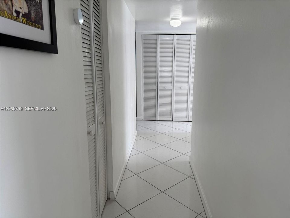 En Renta: $2,400 (2 camas, 1 baños, 900 Pies cuadrados)