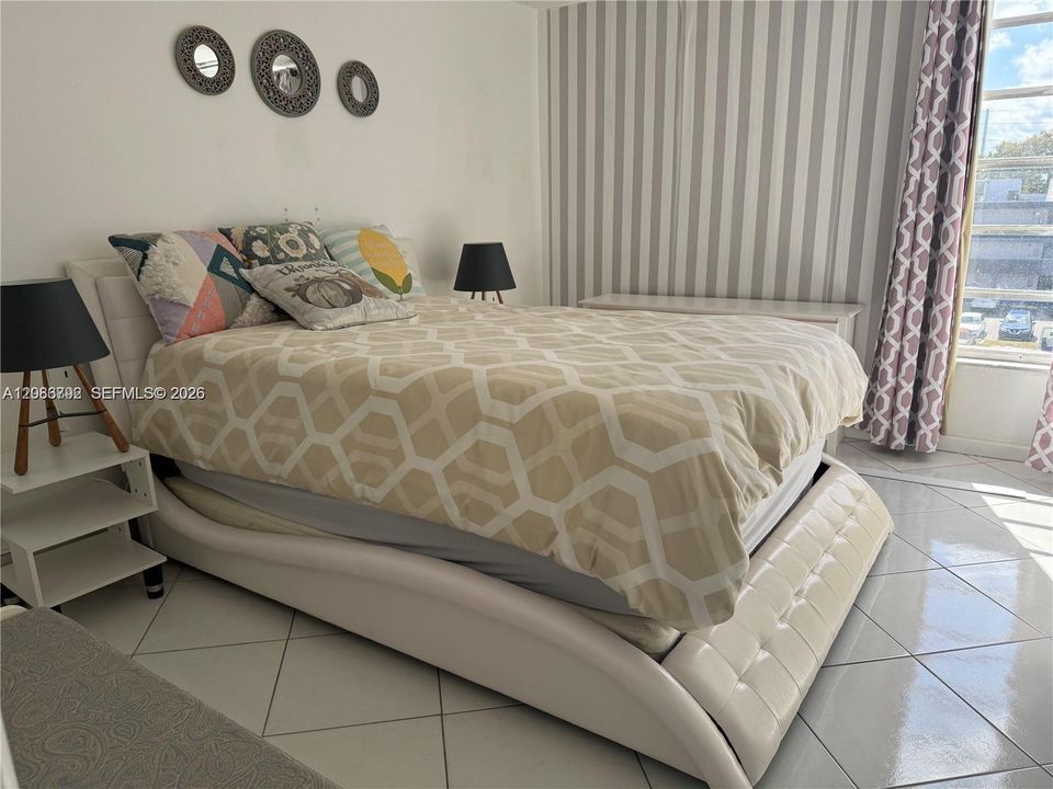 En Renta: $2,400 (2 camas, 1 baños, 900 Pies cuadrados)