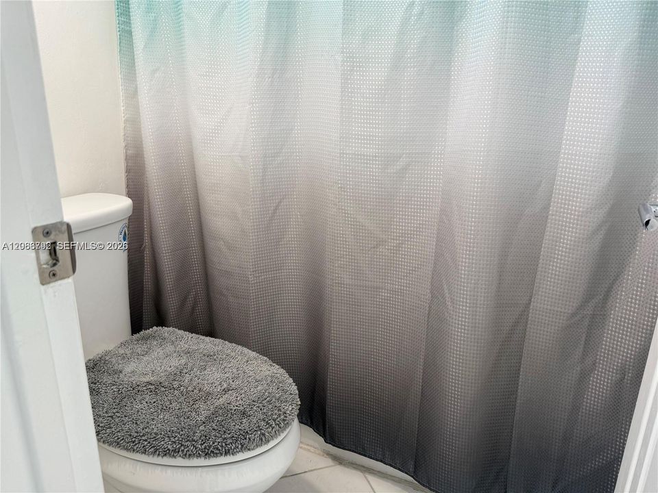 En Renta: $2,400 (2 camas, 1 baños, 900 Pies cuadrados)