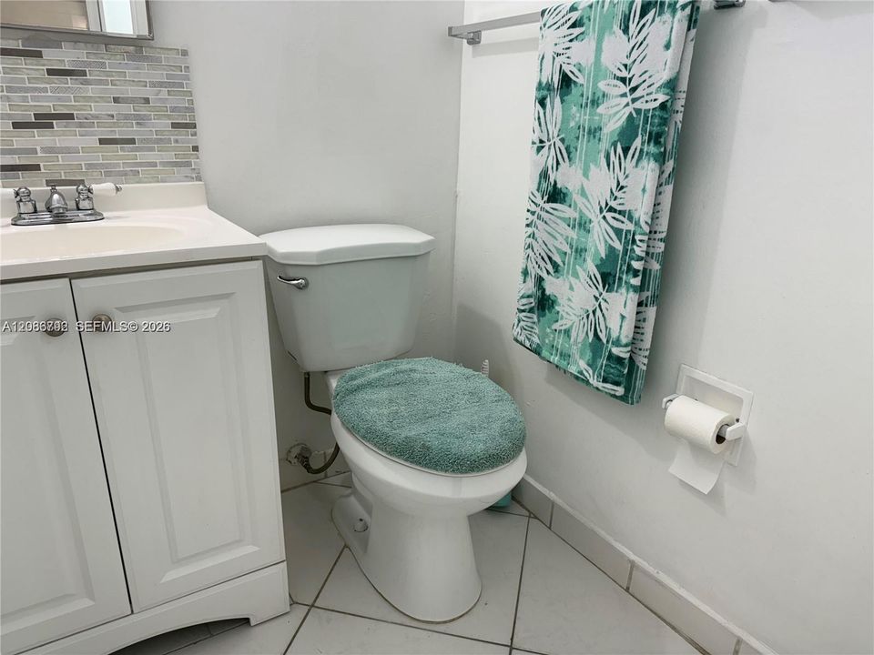 En Renta: $2,400 (2 camas, 1 baños, 900 Pies cuadrados)