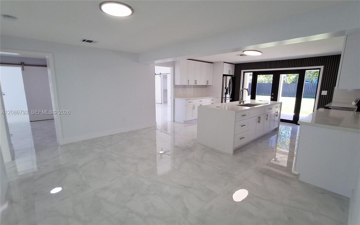 В аренду: $6,100 (4 спален, 3 ванн, 3081 Квадратных фут)