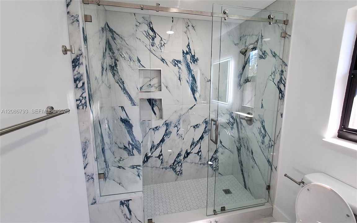 В аренду: $6,100 (4 спален, 3 ванн, 3081 Квадратных фут)