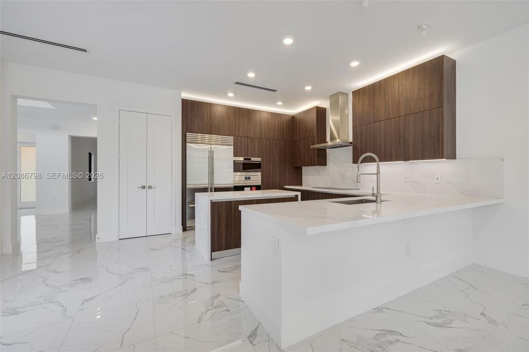 En Renta: $15,000 (5 camas, 4 baños, 4197 Pies cuadrados)