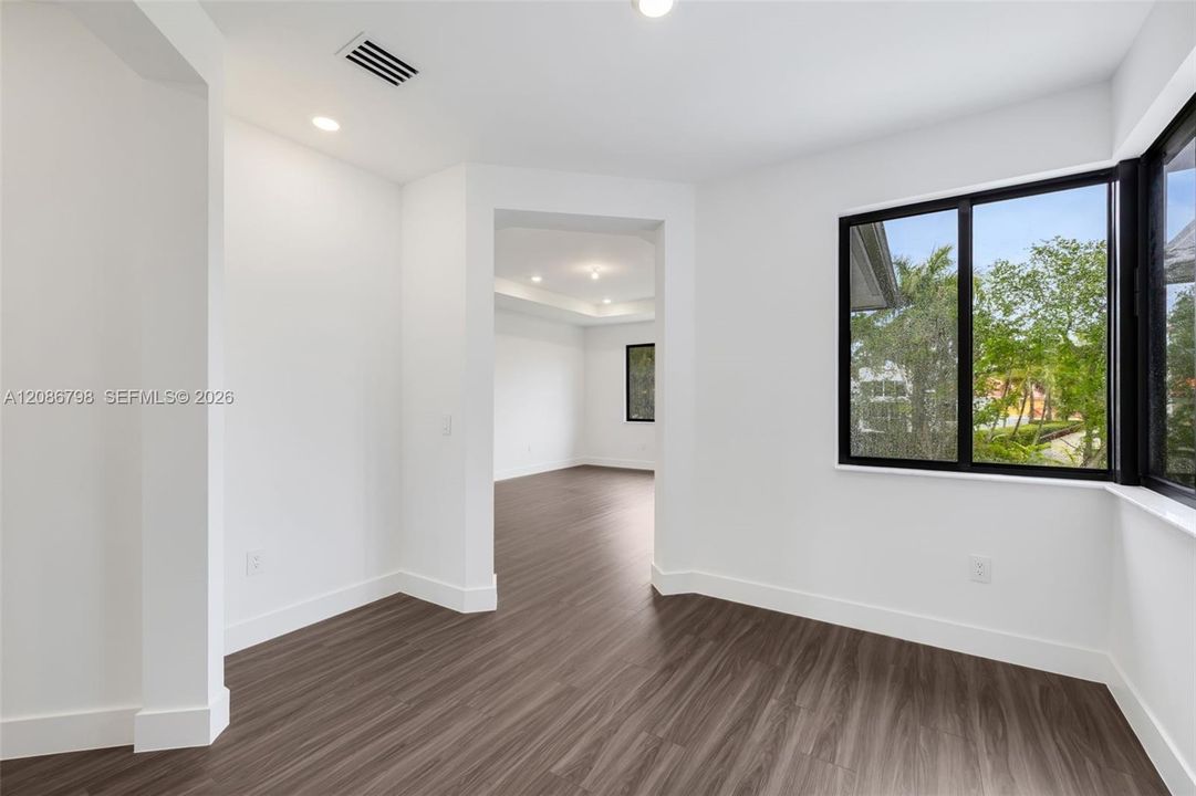 En Renta: $15,000 (5 camas, 4 baños, 4197 Pies cuadrados)