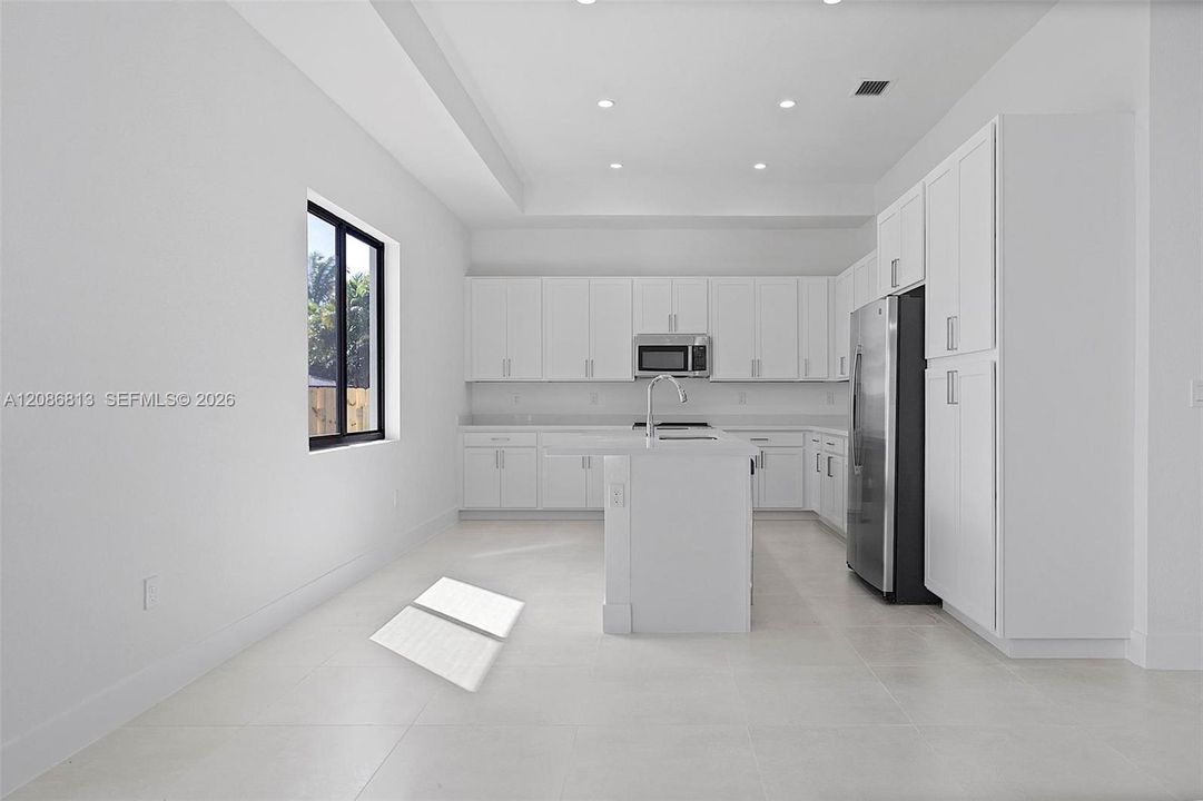 En Venta: $949,000 (5 camas, 4 baños, 0 Pies cuadrados)