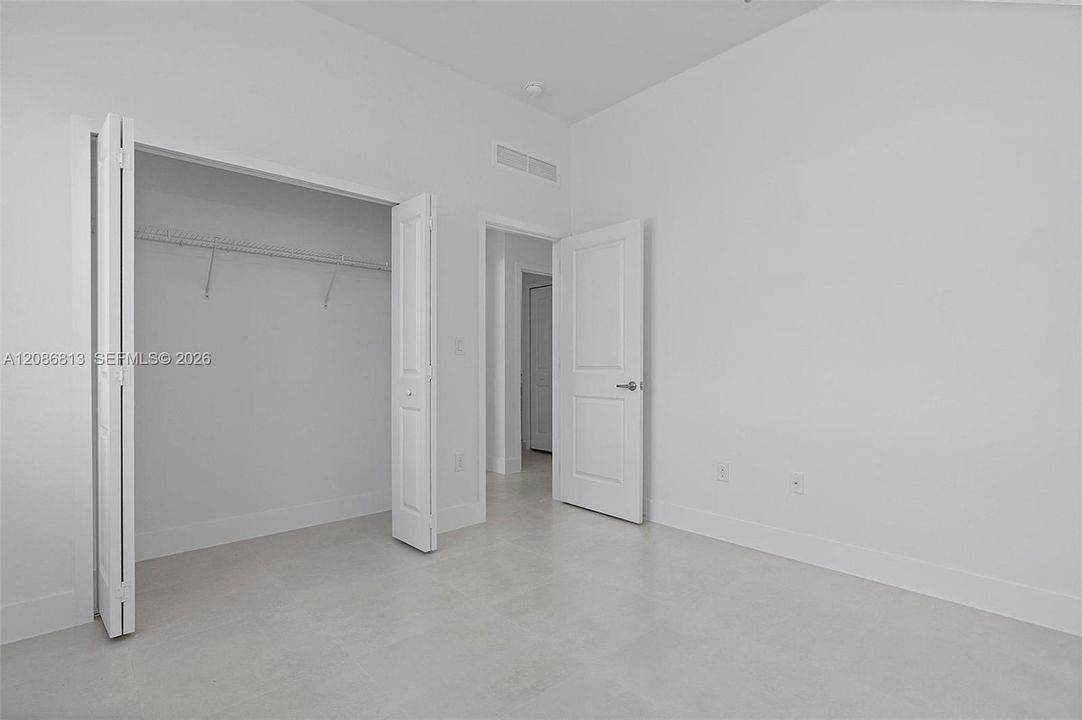 En Venta: $949,000 (5 camas, 4 baños, 0 Pies cuadrados)