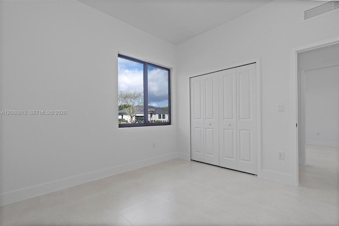 En Venta: $949,000 (5 camas, 4 baños, 0 Pies cuadrados)