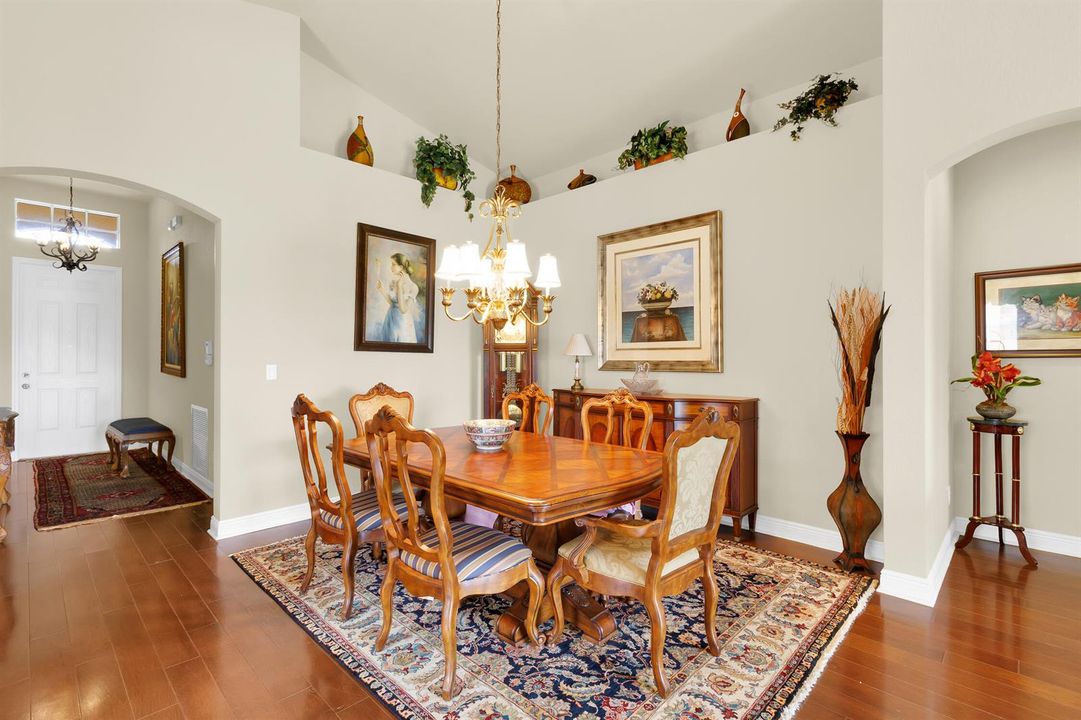 Elegant Dining Room