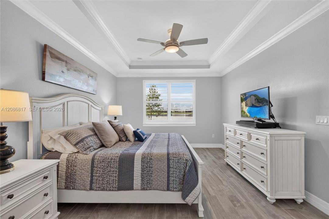 En Venta: $579,975 (3 camas, 2 baños, 2334 Pies cuadrados)