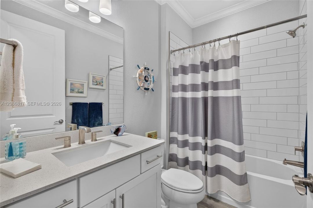 En Venta: $579,975 (3 camas, 2 baños, 2334 Pies cuadrados)