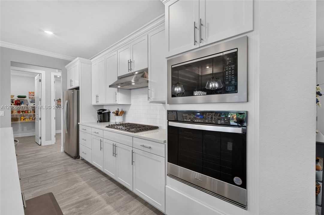 En Venta: $579,975 (3 camas, 2 baños, 2334 Pies cuadrados)