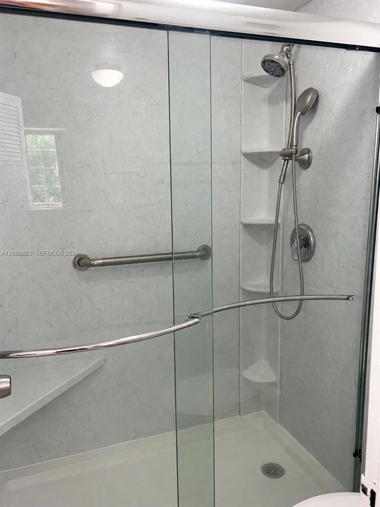 En Venta: $249,900 (1 camas, 1 baños, 930 Pies cuadrados)