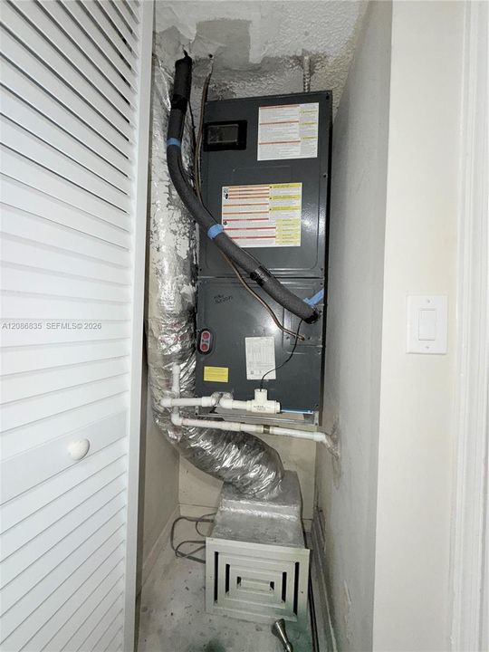 For Rent: $2,600 (2 beds, 2 baths, 1110 Square Feet)