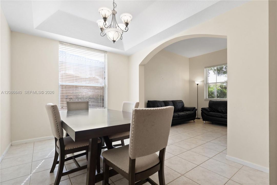 For Sale: $760,000 (4 beds, 3 baths, 2163 Square Feet)